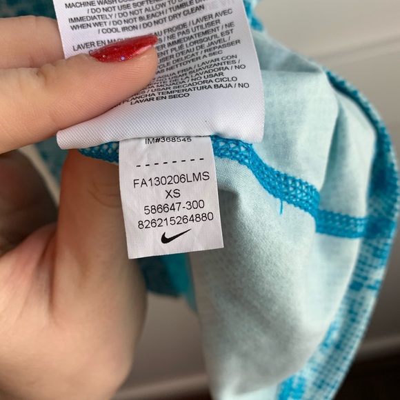 Nike Dri-Fit Turquoise Polka Dotted Tank Top - Picture 6 of 6